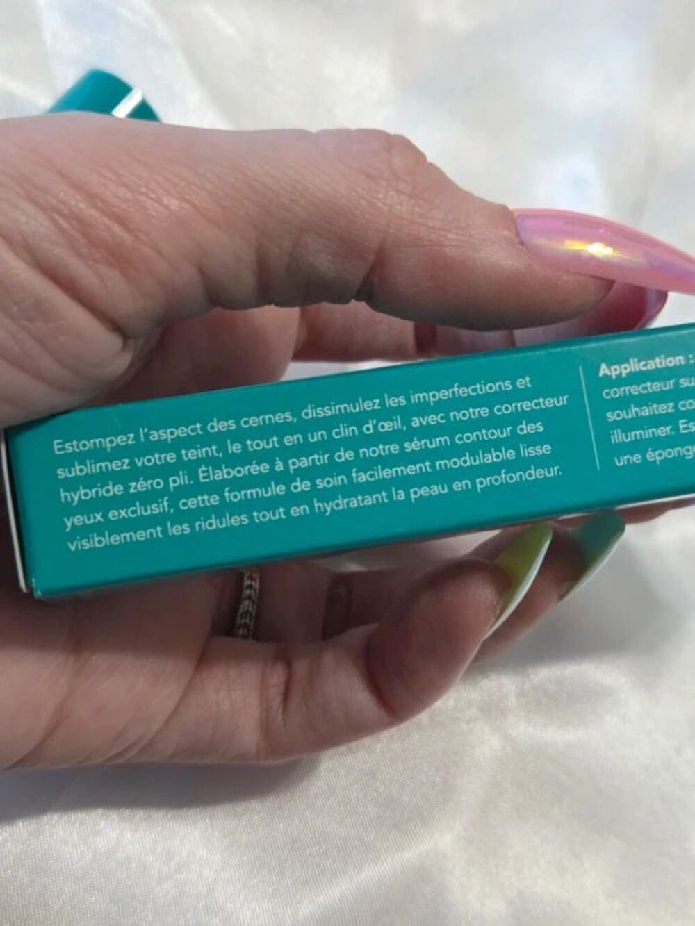 Thrive Buildable Blur HD Creaseless Concealer - Light Medium (cool) - Picture 10 of 12